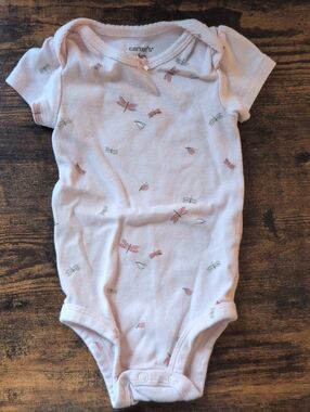 5/$25 Carter's Light Pink Short-Sleeve Onesie Bodysuit 6M